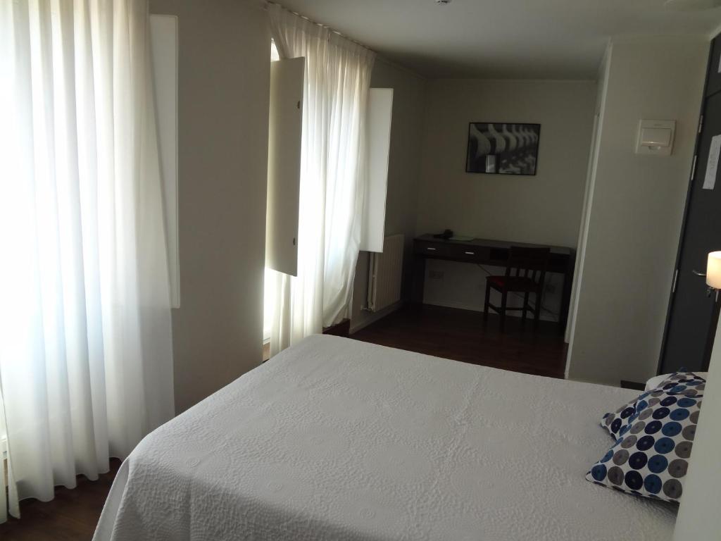 Hotel Irixo Ourense Chambre photo